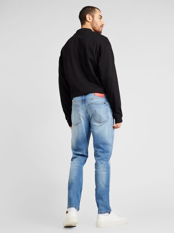 HUGO Regular Jeans in Blauw