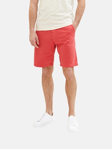 TOM TAILOR - regular Pantalón chino en rojo: frente