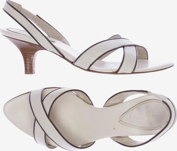 AIGNER Sandals & High-Heeled Sandals in 37 in White: front