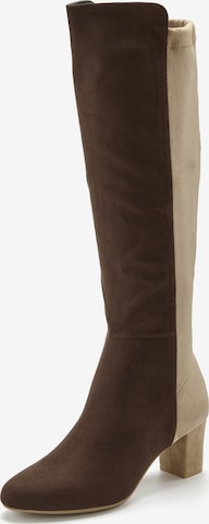LASCANA Stiefel in Braun: Vorderseite