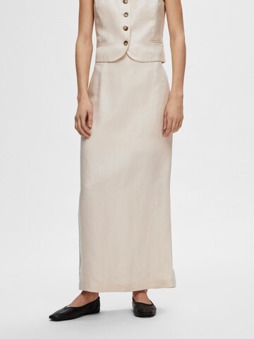 SELECTED FEMME Skirt in Beige: front