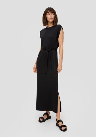 s.Oliver Kleid in Schwarz: Vorderseite