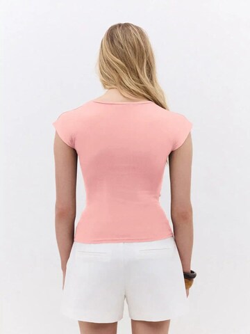 No Matter What Shirt in Roze