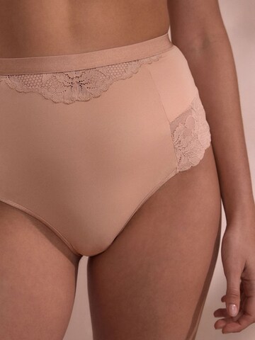 Next - Braga moldeadora en beige