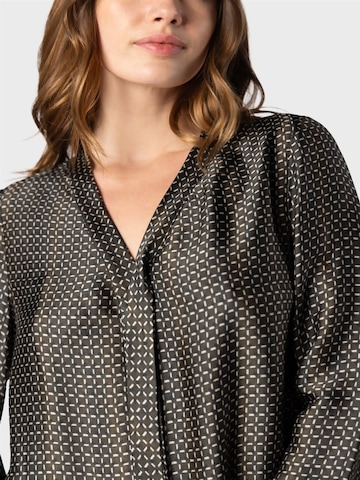 Camicia da donna ' ' di NAULOVER in verde: frontale