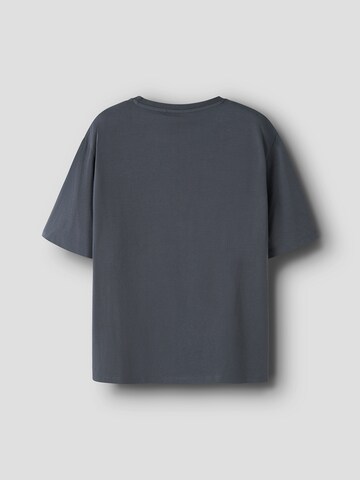 Tricou 'NKMSIDDI HOTWHEELS' de la NAME IT pe albastru
