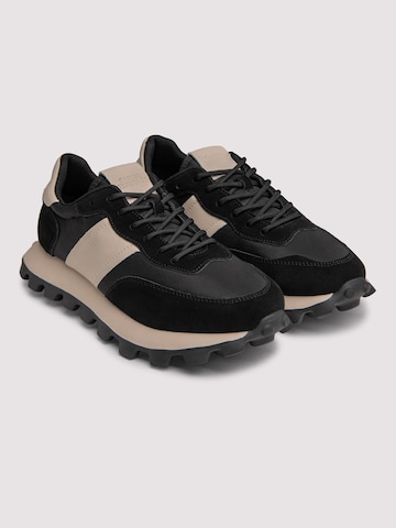 Pantofi de la Ombre pe negru