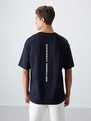 Tommy Life - Camisa em azul
