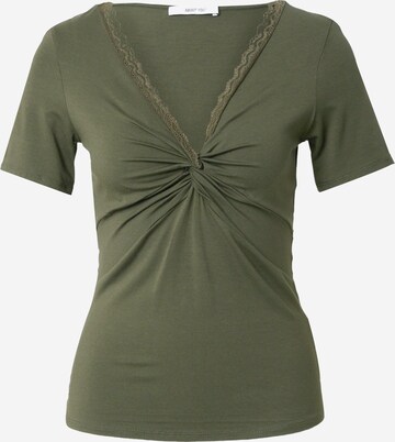 ABOUT YOU Shirt 'Elora' in Green: front