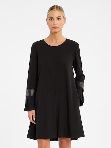 Ana Alcazar Jurk ' Cassy ' in Zwart: voorkant