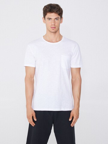 Tezenis Shirt in White: front
