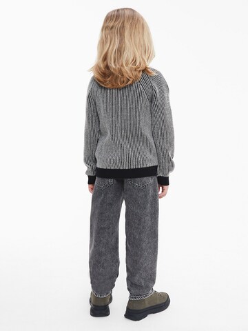 Calvin Klein Jeans Sweater in Grey