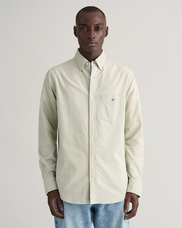 GANT Regular fit Button Up Shirt in Green: front