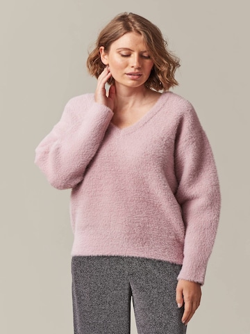 Pull-over 'Loubiana' Deeluxe en rose : devant