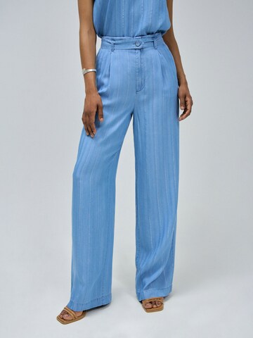 Salsa Jeans Wide leg Bandplooi jeans in Blauw: voorkant