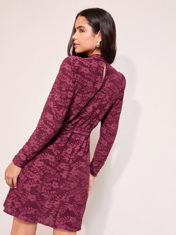 Abito di Friends Like These in lilla