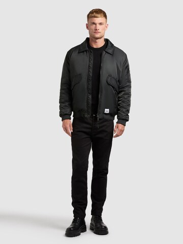 khujo Зимняя куртка 'Ground' в Черный