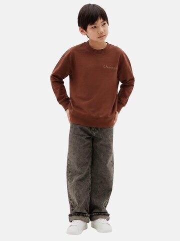 Sweat 'CALVIN KLEIN  JEANS kids BACK PRINTCN SWEATSHIRT Maglieria' Calvin Klein Kids en marron