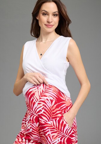 Neun Monate Tapered Hose in Rot