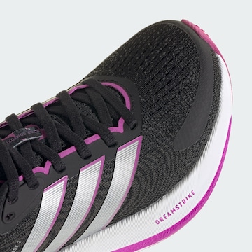 Scarpa sportiva 'Adidas x Minecraft Supernova Ease 2' di ADIDAS PERFORMANCE in nero