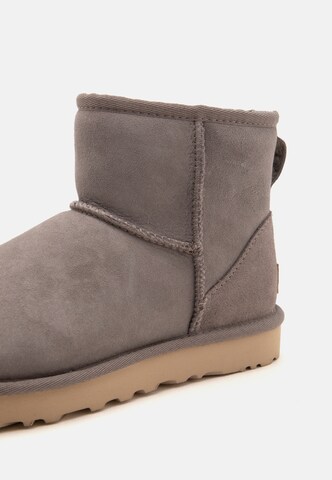 UGG Botki 'Classic Mini II' w kolorze szary