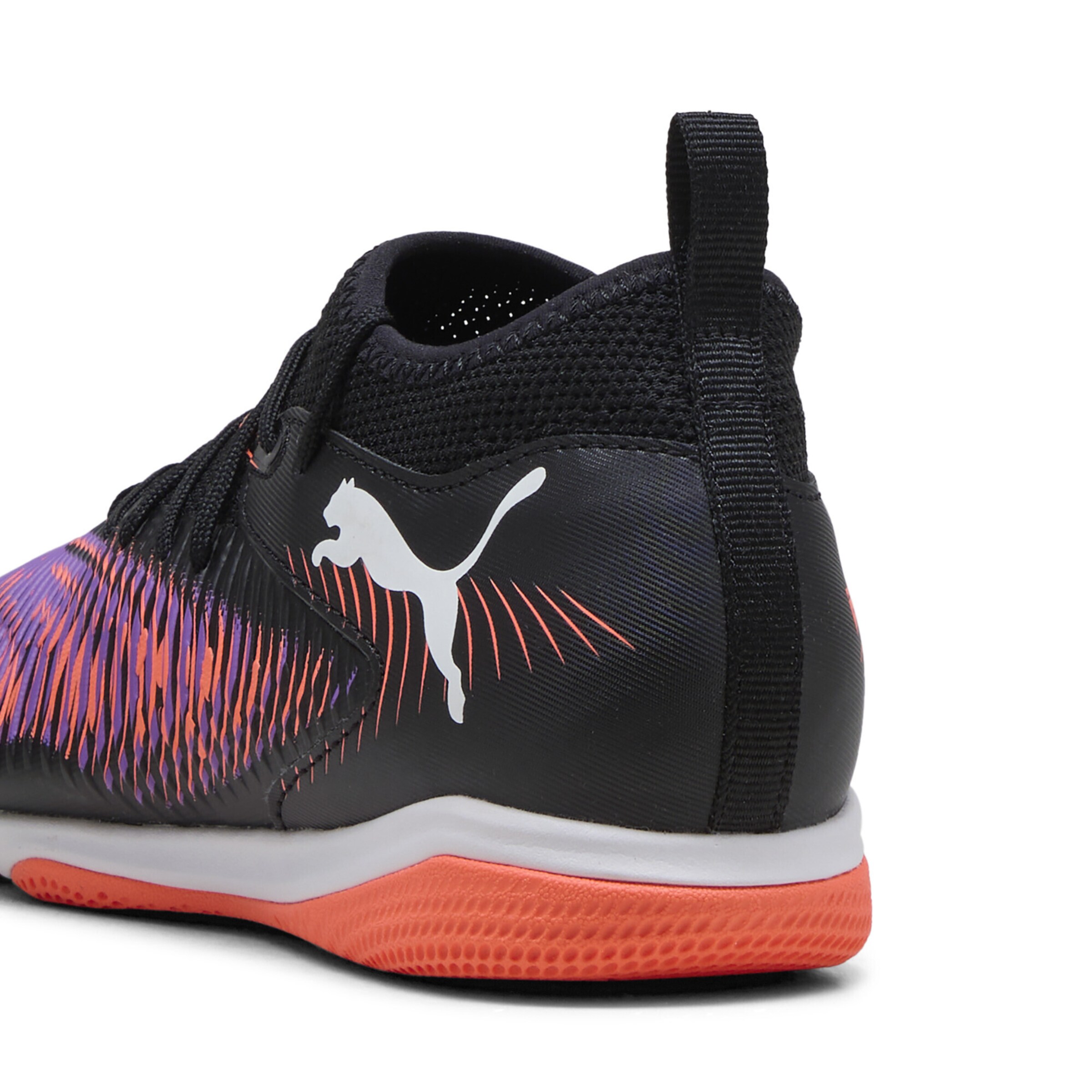 PUMA Sportschoen 'Future 8 Match' in Zwart