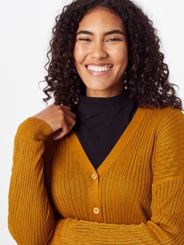 Sisley Knit Cardigan in Yellow