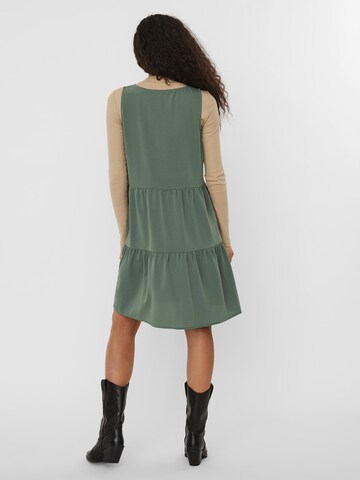 VERO MODA Ruha 'Olivia' - zöld