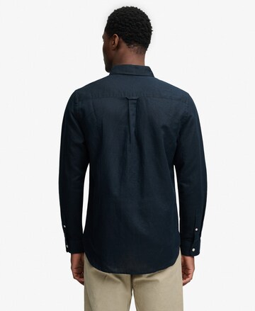 Coupe regular Chemise Superdry & Co en bleu