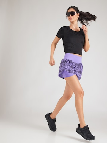 ASICSregular Sportske hlače 'ROAD' - ljubičasta boja