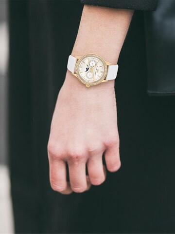 Rhodenwald & Söhne Analog Watch in White: front
