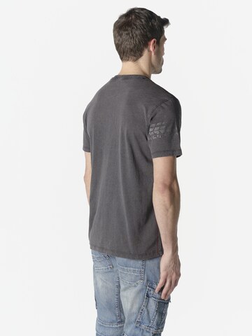 Maglietta di KOROSHI in grigio