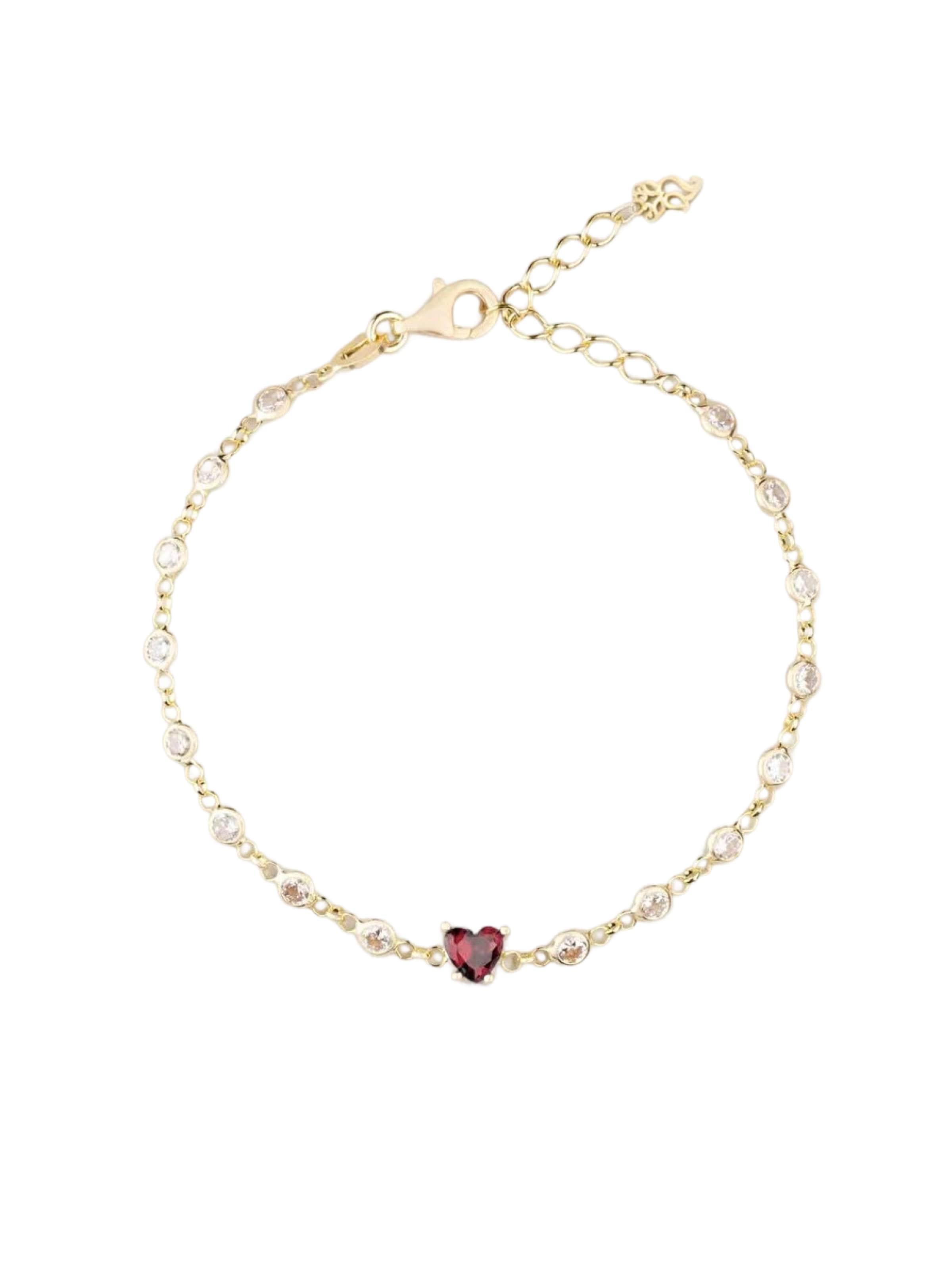 So Chic Bracelet in Gold: front