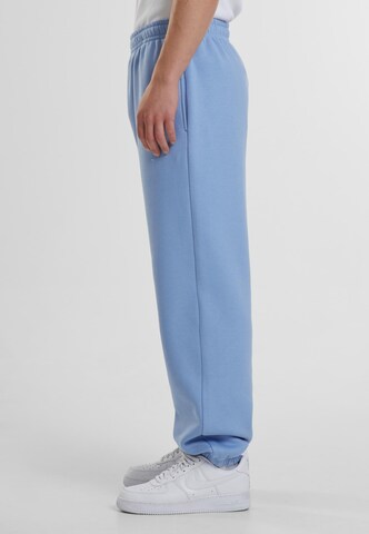 Tapered Pantaloni 'Fluffy' di Urban Classics in blu