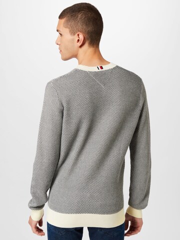 TOMMY HILFIGER Sweater in Beige