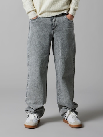 LMTD Loose fit Jeans in Grey: front