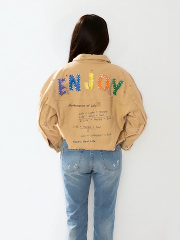 Veste mi-saison 'Enjoy' MATSOUR’I en beige