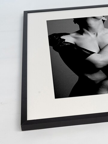 Liv Corday Bild 'Nude Elegant' in Grau