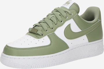 Baskets basses 'Air Force 1 '07 SE' Nike Sportswear en vert : devant