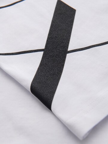 Ombre Shirt in White