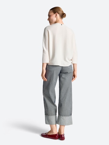 Rich & Royal Sveter - Biela