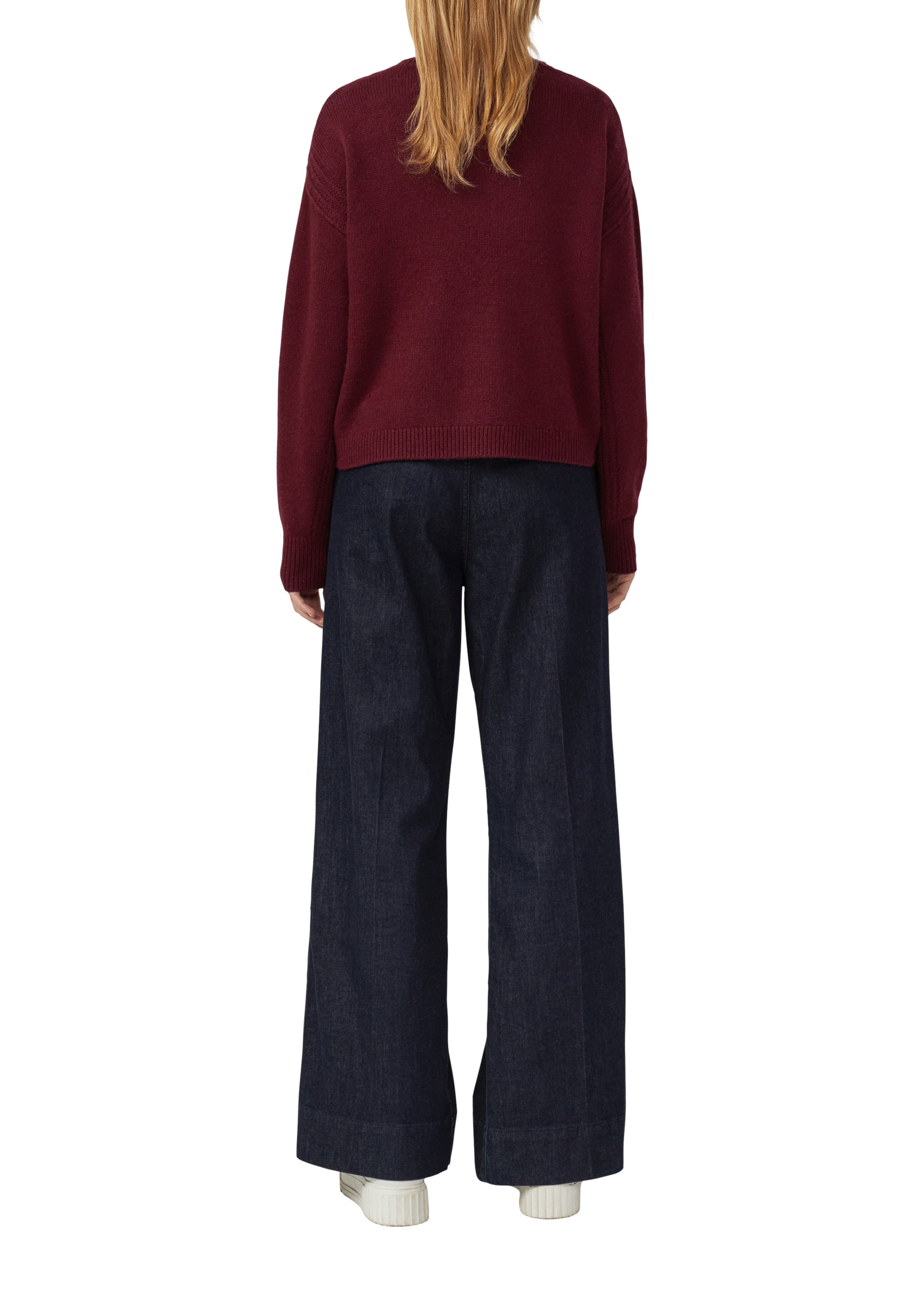 s.Oliver Sveter - Červená