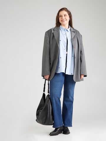 Chemisier 'CARNEW LINA GRACE' ONLY Carmakoma en bleu