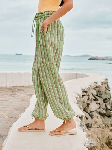 Wide Leg Pantalon Next en vert