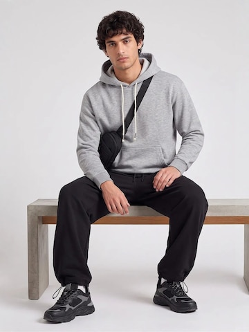 Sweat-shirt Tommy Life en gris