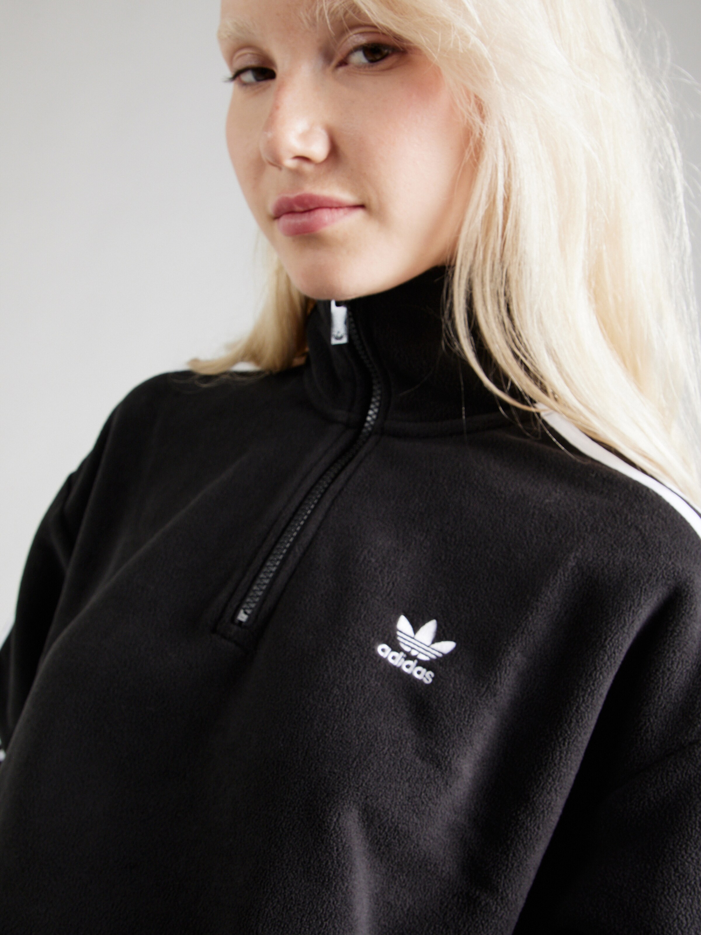 Rollkragenpullover von adidas hotsell
