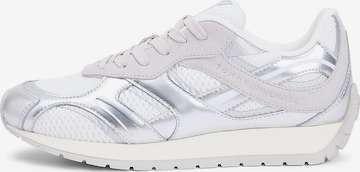 Baskets basses TOMMY HILFIGER en argent : devant
