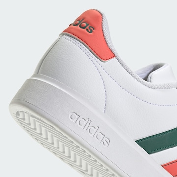 ADIDAS SPORTSWEAR Sneaker 'Grand Court 2.0' in Weiß