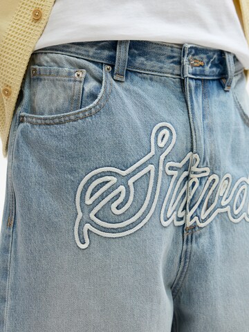 Loosefit Jeans di Pull&Bear in blu