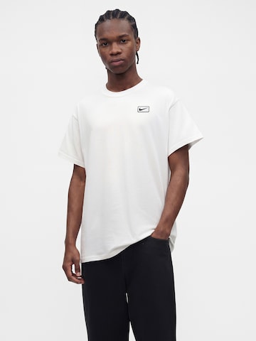Nike Sportswear Shirt in White